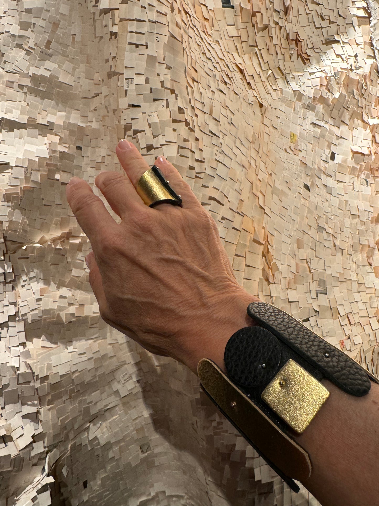 Leather bracelet Twiggy