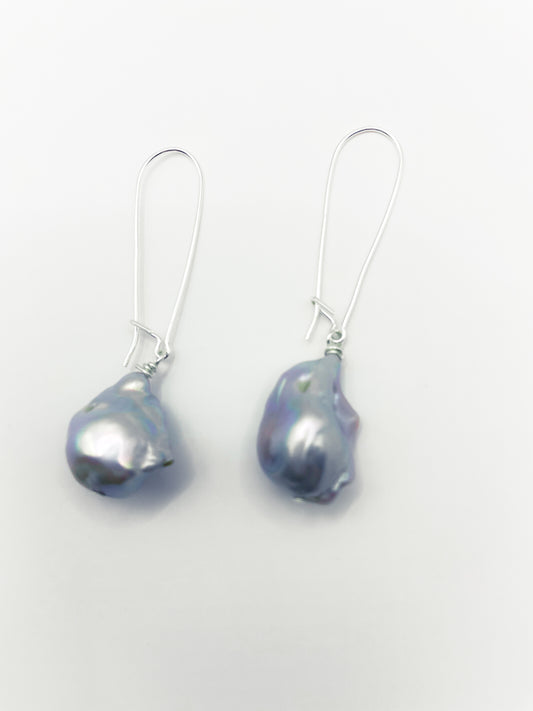 Earring Baroque Pearl Grey/Sterling Silver